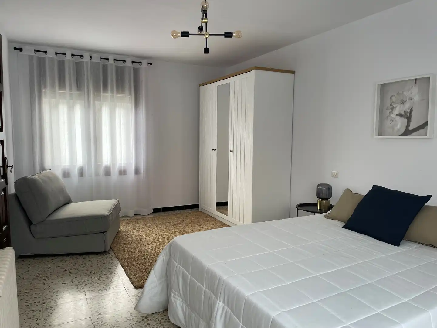 Einfamilien-Reihenhaus zur Miete in Carrer Mossèn Jacint Verdaguer, Centre