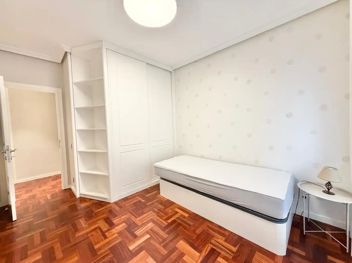 Flat for rent in Logroño - CL GENERAL VARA DEL REY, Gran Via