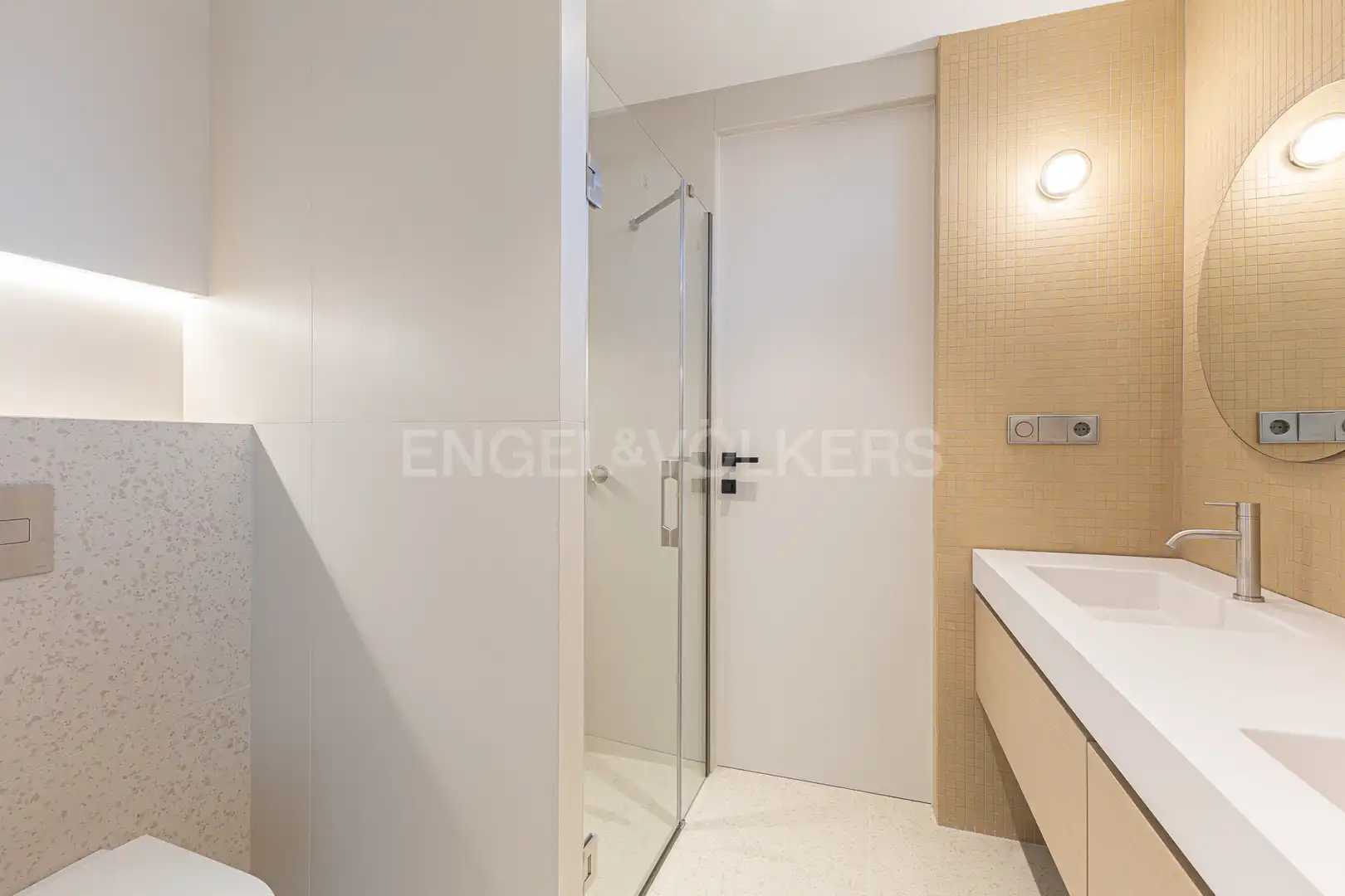 Baño de Piso en venta en Barcelona con Aire acondicionado, Calefacción y Parquet