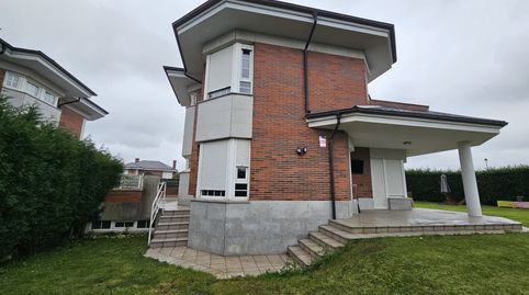 Foto 2 de Casa o chalet en venta en C. Rey Pelayo, 1, Corvera de Asturias, Asturias