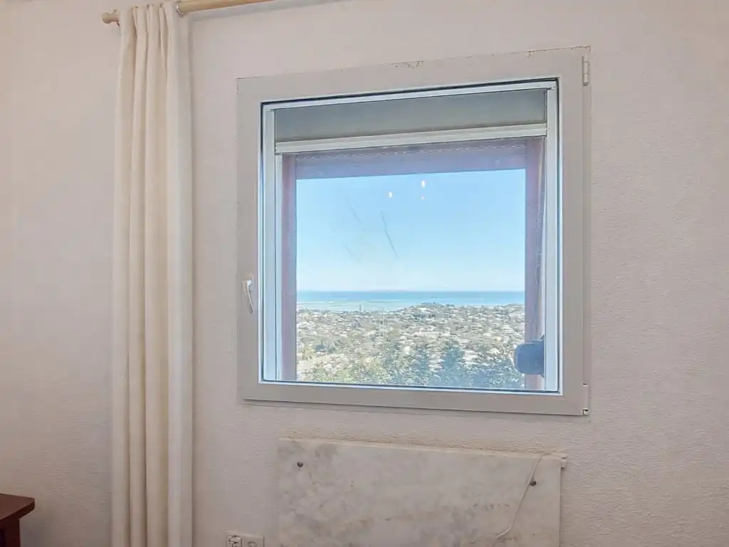 Habitación de Casa o chalet en venta en Dénia con Terraza y Piscina