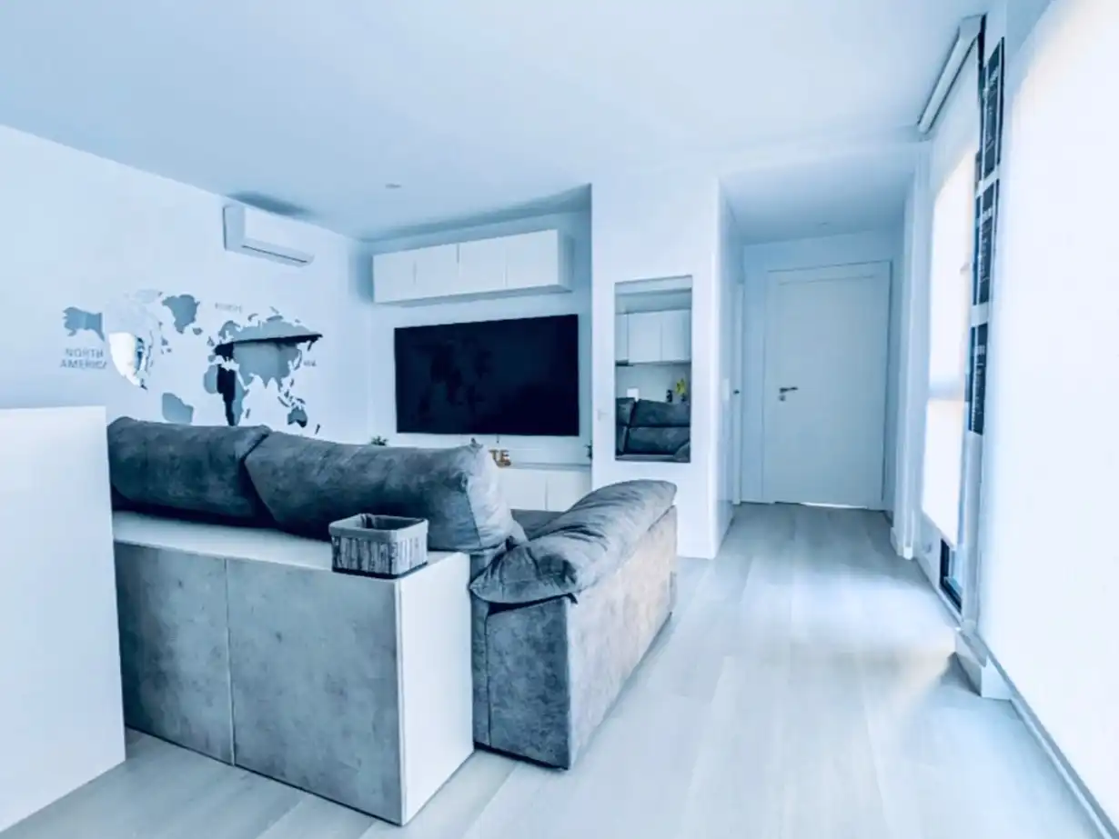 Apartament amb piscina de lloguer a Alcalde Paco González 47