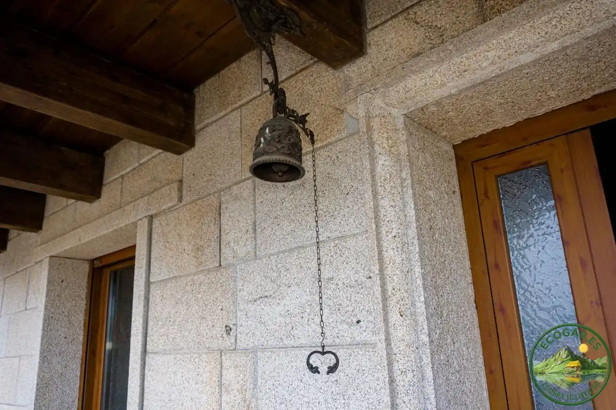 Vista exterior de Casa o chalet en venta en Villagatón con Aire acondicionado, Calefacción y Jardín privado