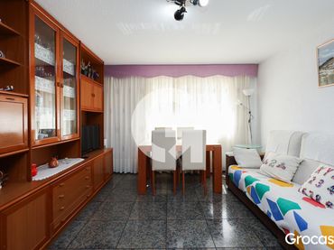 Piso con ascensor en venta en AV EUROPA D'