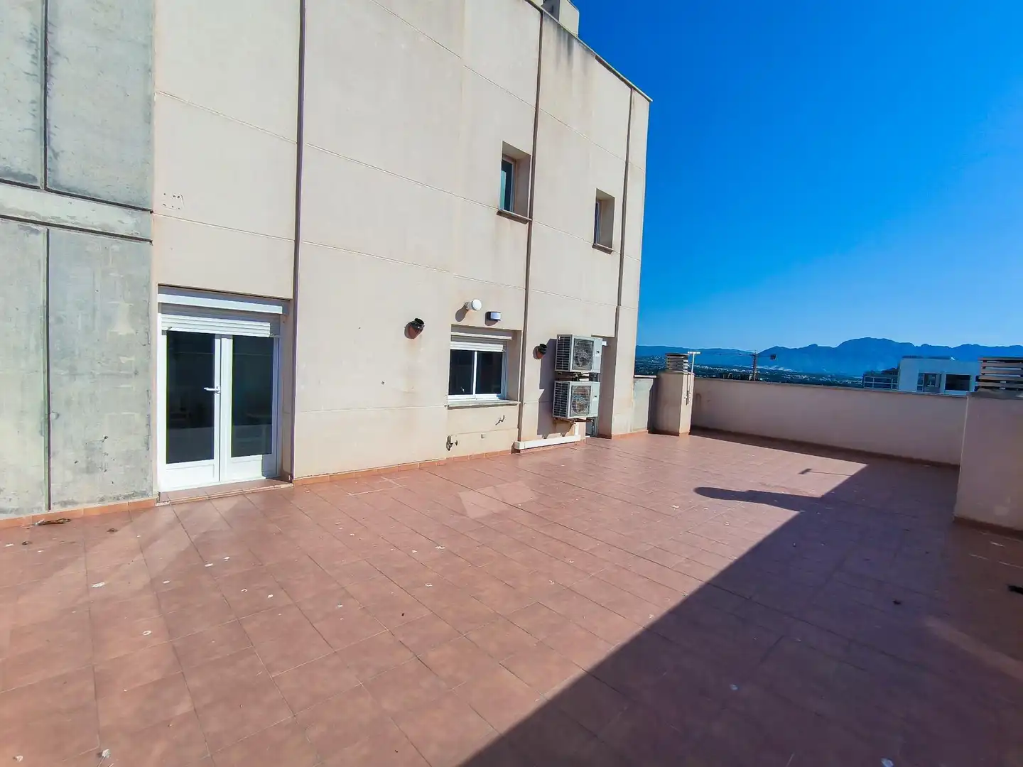 Terrassa de Dúplex en venda en Benidorm amb Aire condicionat, Calefacció i Jardí privat