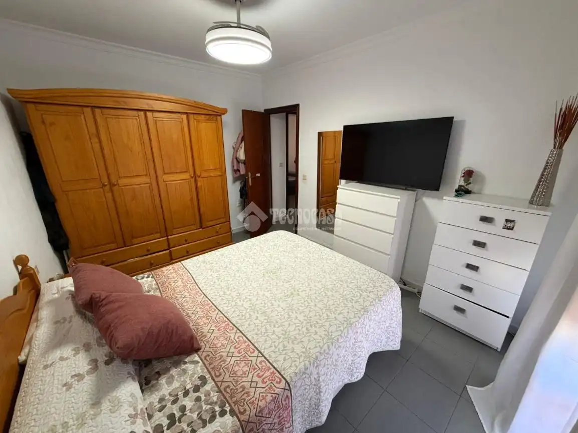 Habitación de Piso en venta en Isla Cristina con Aire acondicionado, Terraza y Amueblado