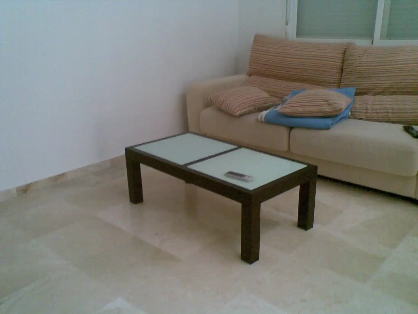 Sala d'estar de Casa adosada en venda en Espartinas amb Aire condicionat, Calefacció i Jardí privat