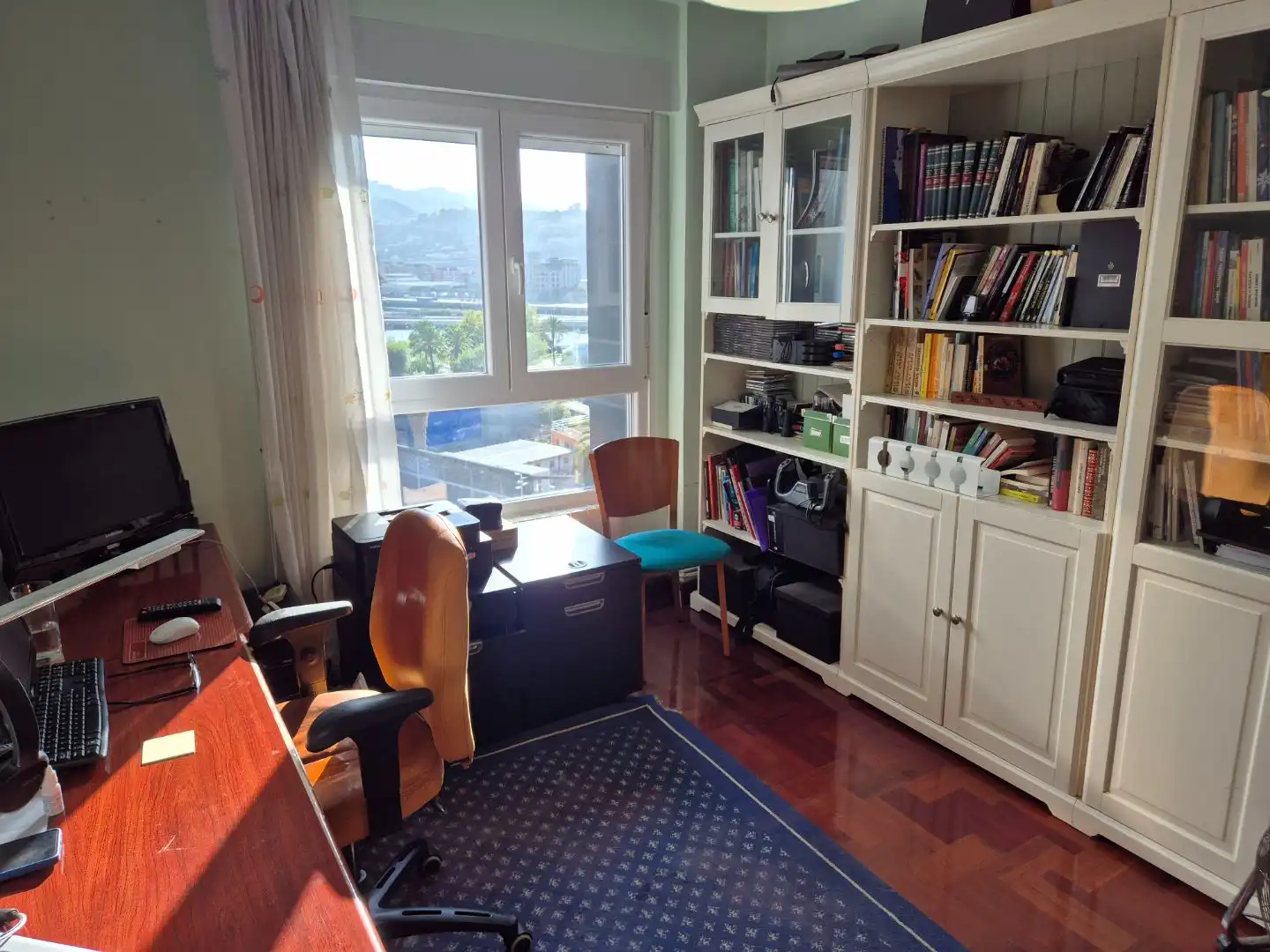 Habitación de Piso en venta en Bilbao  con Terraza y Balcón