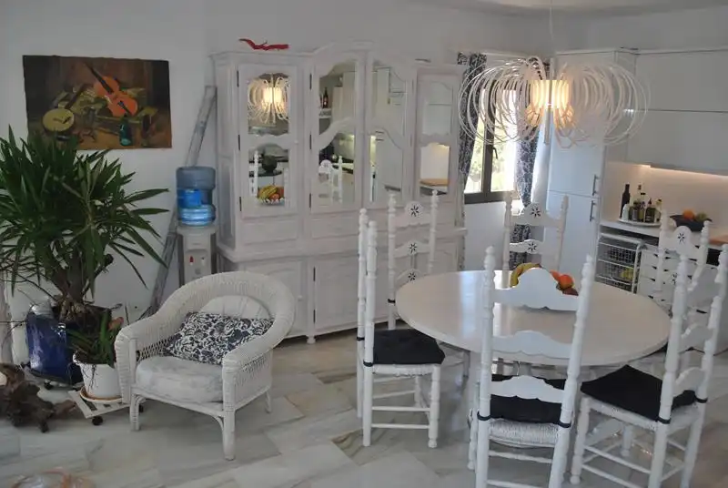 Ático de alquiler en Estepona Golf