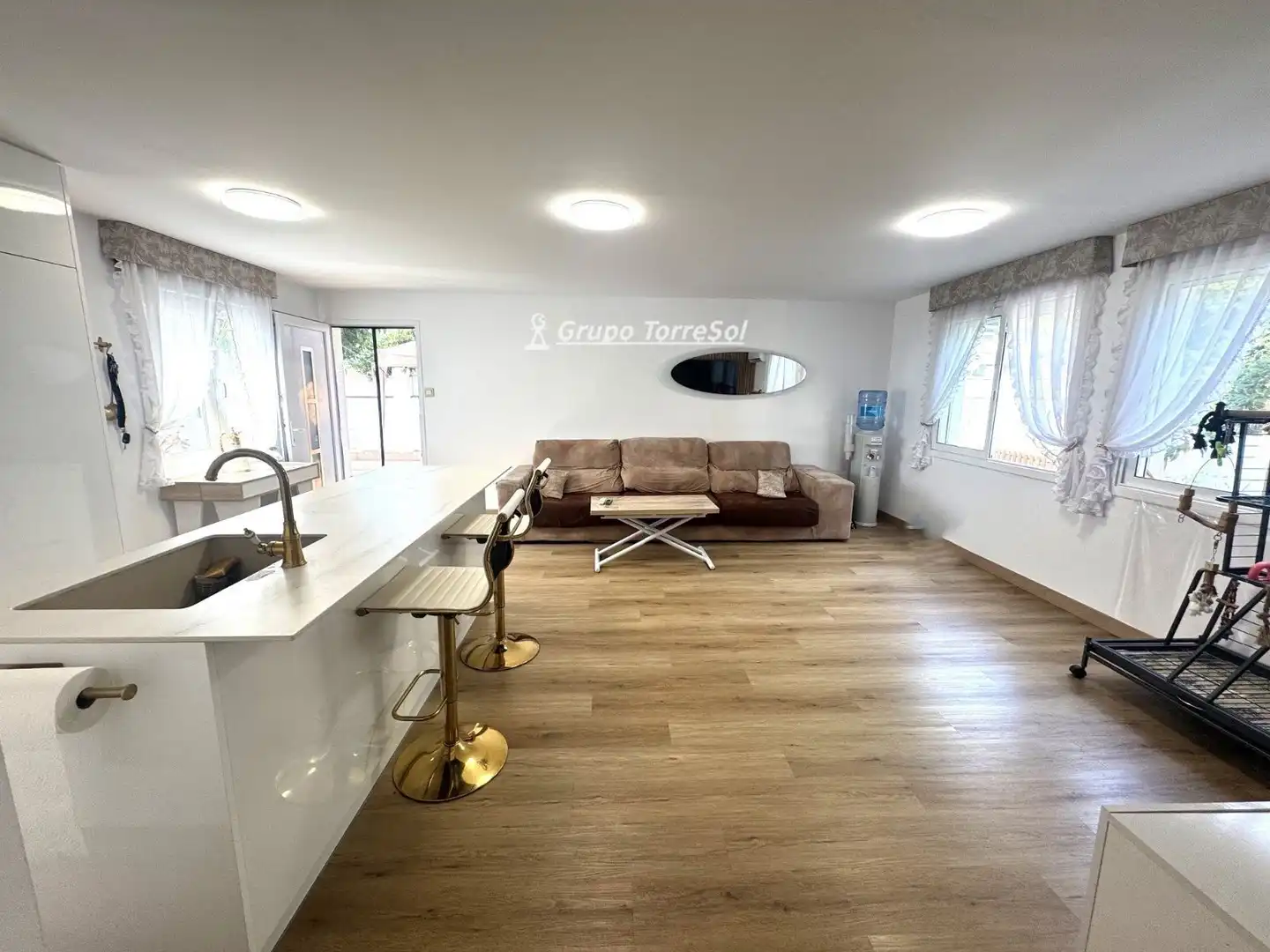 Sala d'estar de Casa o xalet en venda en Creixell amb Aire condicionat, Calefacció i Jardí privat