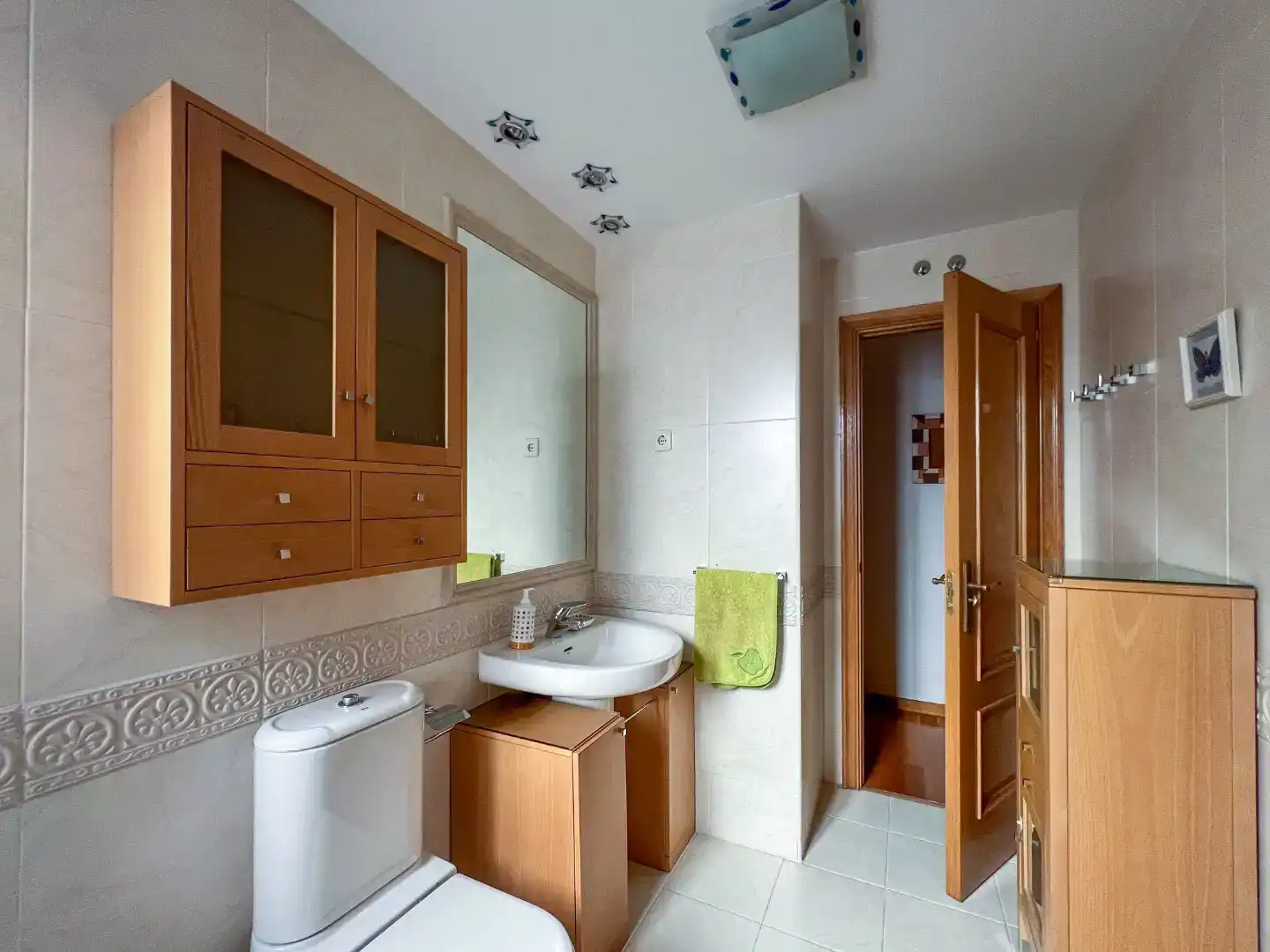 Badezimmer von Wohnung zum Verkauf in  Madrid Capital mit Klimaanlage und Schwimmbad