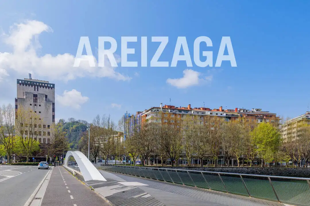 Exterior view of Flat for sale in Donostia - San Sebastián   with Heating