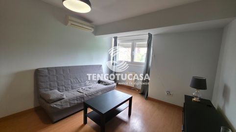 Foto 3 de Piso de alquiler en Plaza de Vilaflor, Pueblo Nuevo, Madrid Capital