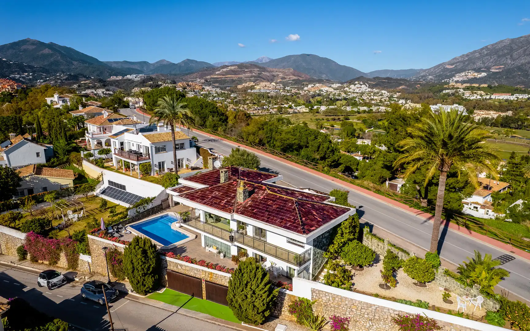 House with pool for sale in Nueva Andalucía, imagen 34