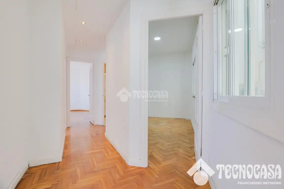 Attic for sale in Barcelona  with Heating and Terrace