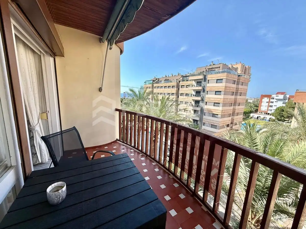 Terraza de Apartamento en venta en Roquetas de Mar con Aire acondicionado, Jardín privado y Amueblado