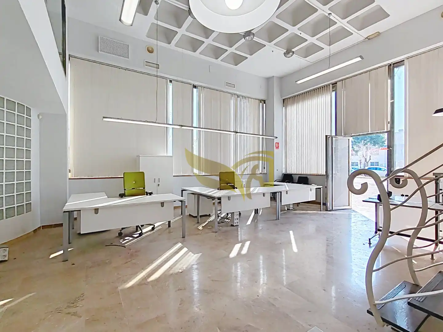 Local en venta en Alcantarilla con Aire acondicionado, Amueblado y Internet