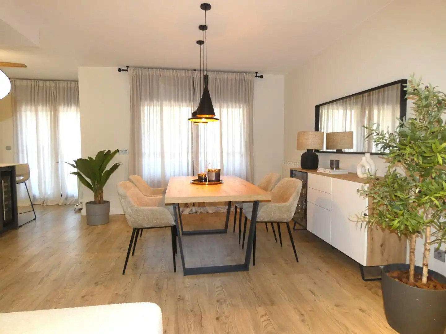 Dining room of Detached homes for sale in Utebo  with Air Conditioner, Heating and Private garden
