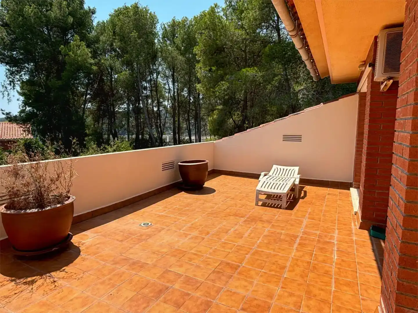 Terrassa de Casa o xalet en venda en Corbera de Llobregat, Barcelona
