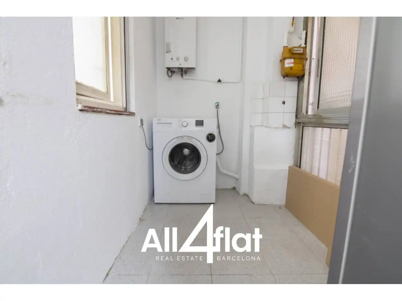 Piso de alquiler en Barcelona con Calefacción, Amueblado y Balcón