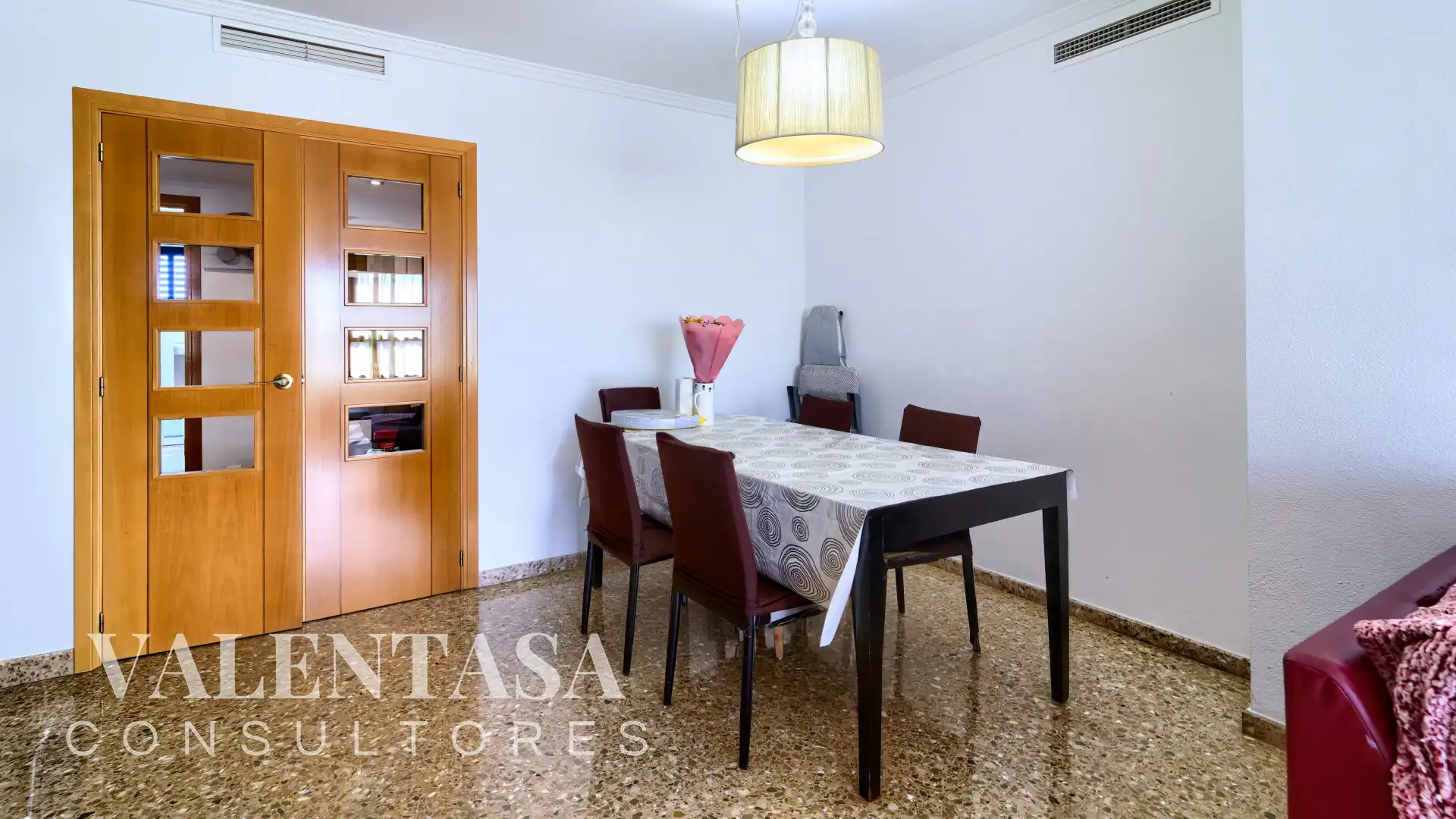 Dining room of Flat for sale in Valencia  with Furnished and Community pool