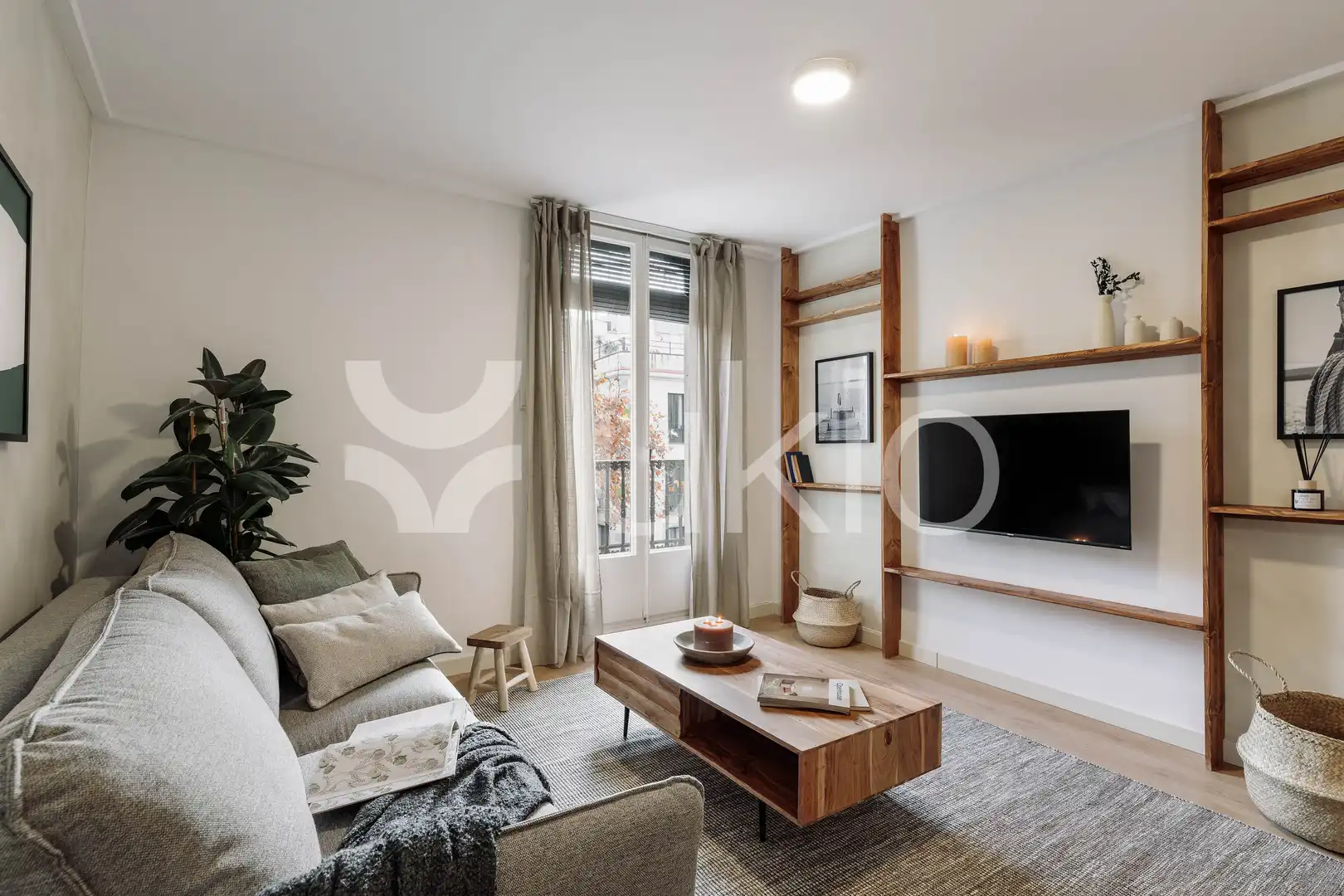 Sala d'estar de Apartament de lloguer en  Barcelona Capital amb Aire condicionat, Calefacció i Moblat