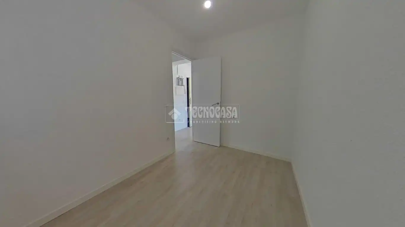 Habitación de Piso en venta en Cornellà de Llobregat