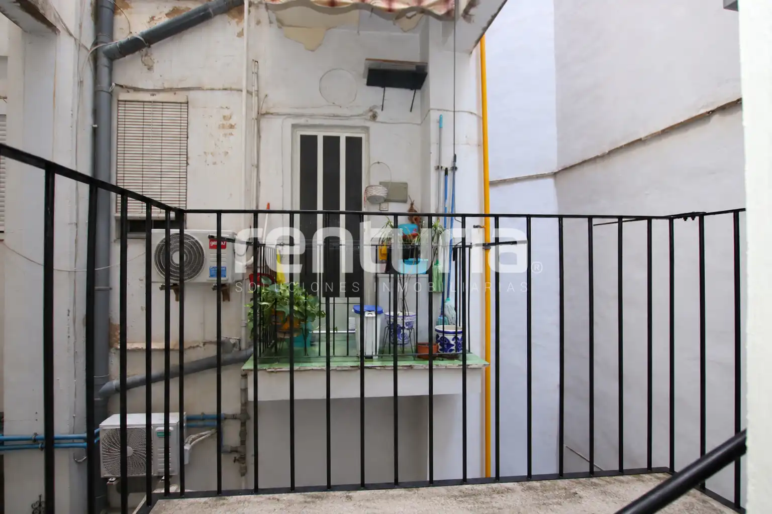 Balcony of Flat for rent in Extramurs