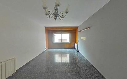 Flat for sale in Carrer Rovira de Dalt, Mas Baell - Can Carbó