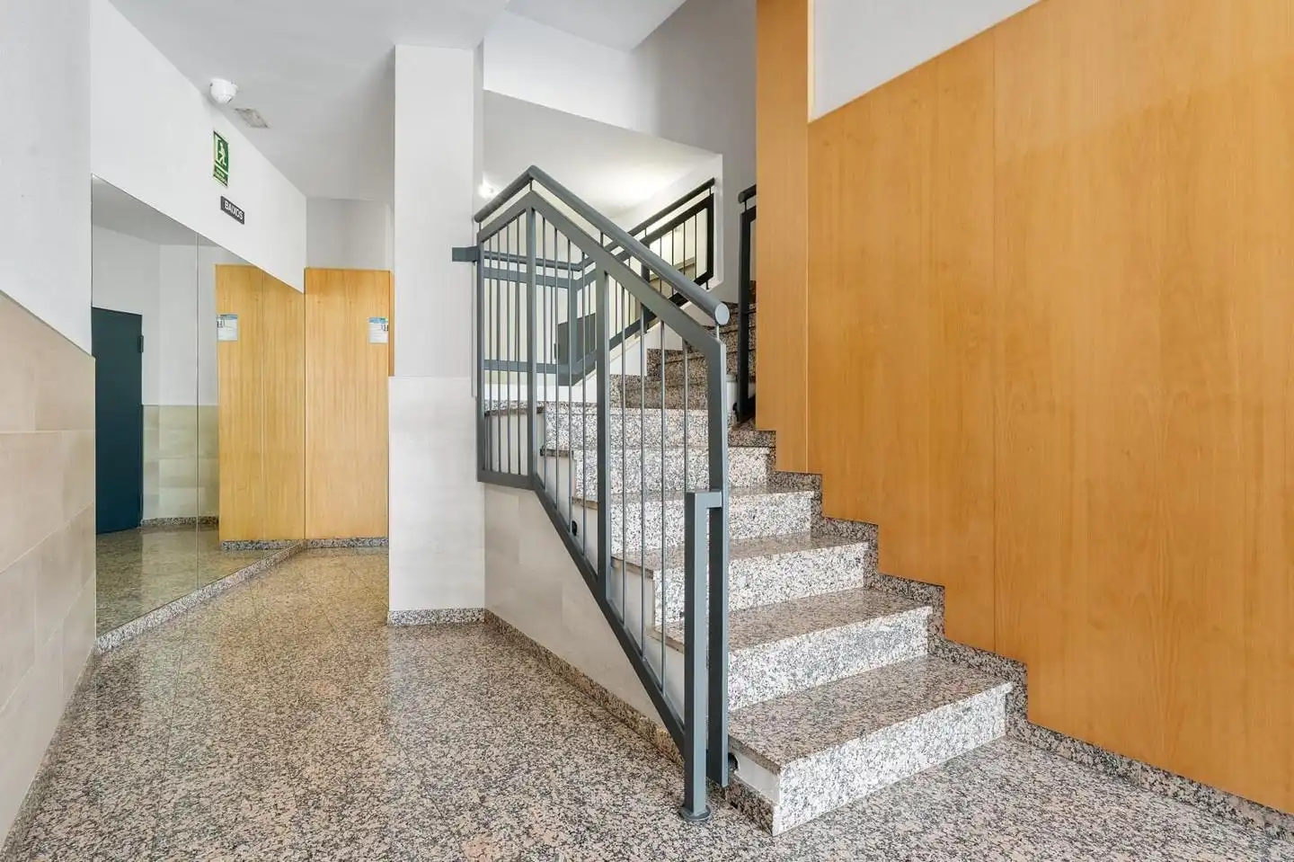 Piso en venta en Cambrils con Terraza, Amueblado y Piscina comunitaria