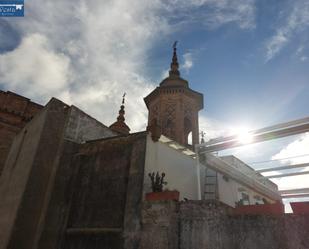 Vista exterior de Casa o xalet en venda en Jerez de la Frontera amb Terrassa i Balcó