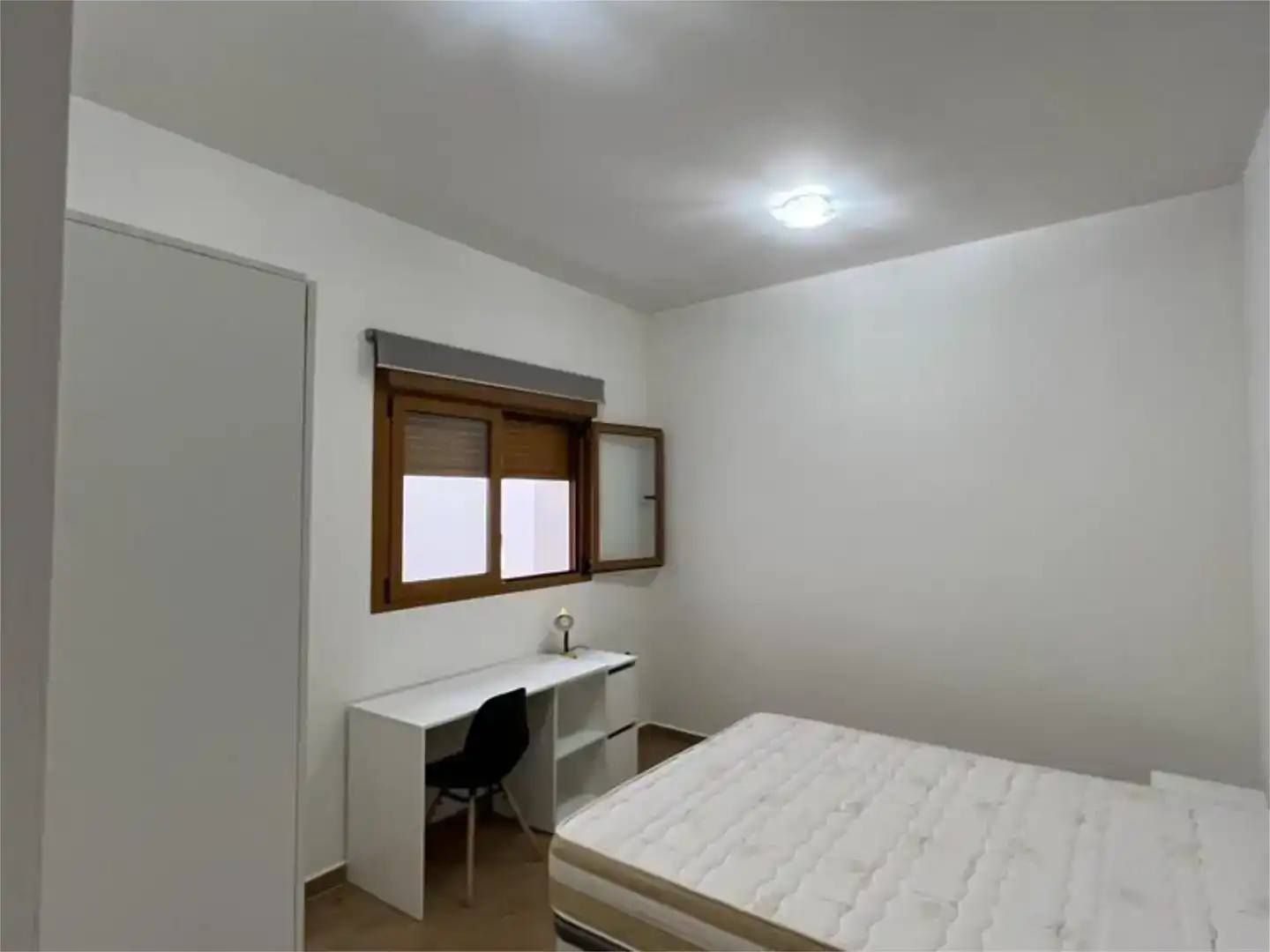 Bedroom of Flat for rent in Melilla  with Air Conditioner and Furnished