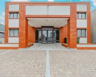 Exterior view of Building for sale in Griñón