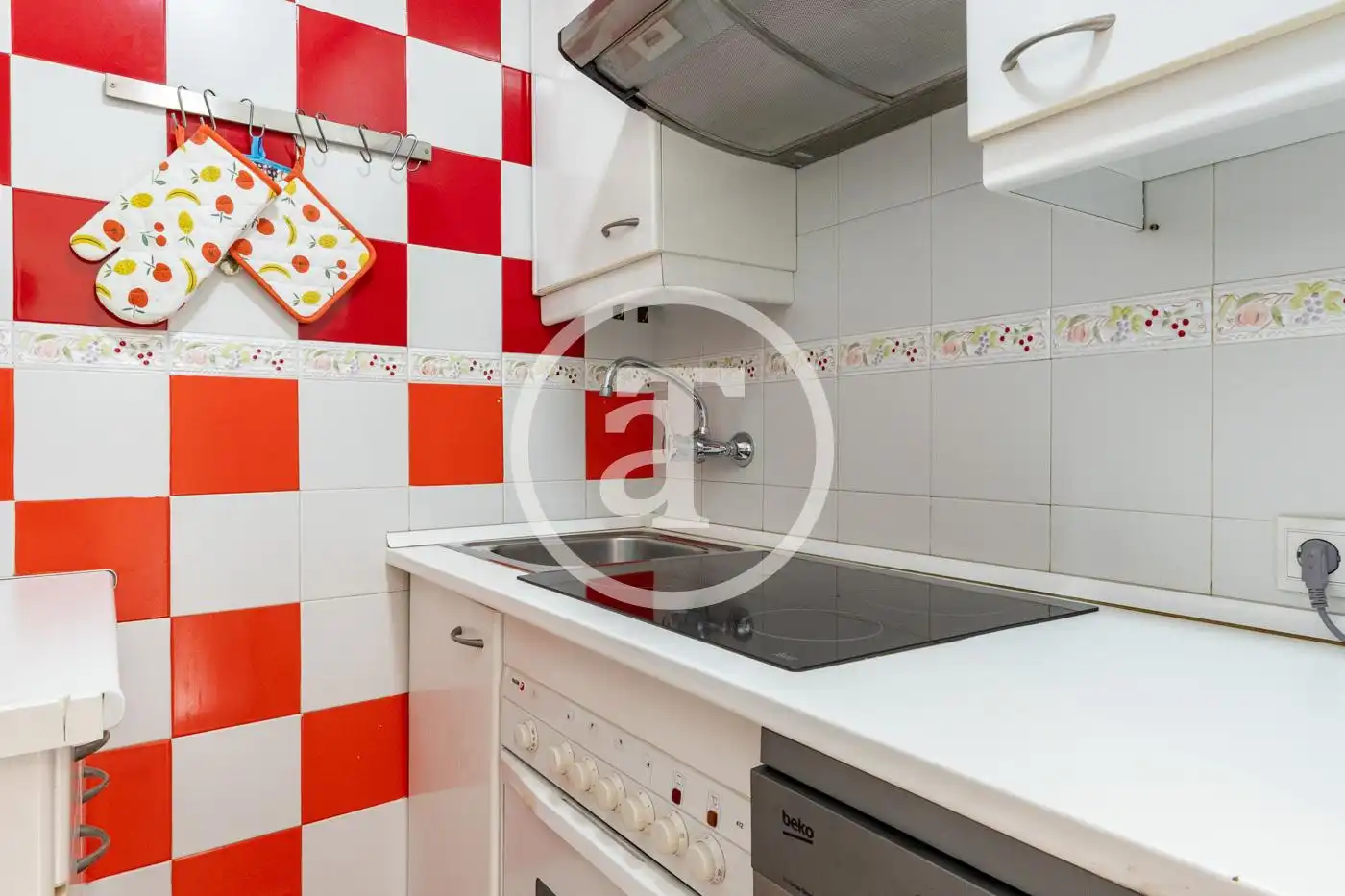 Penthouse with lift to rent in Calle del Cardenal Cisneros, imagen 15