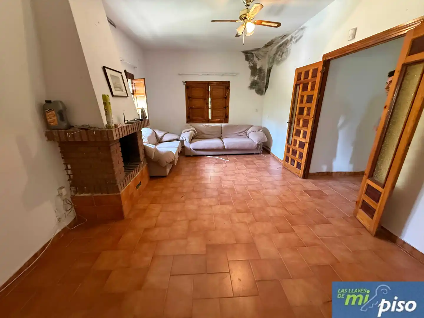 Sala d'estar de Casa o xalet en venda en Cubillas de Santa Marta amb Jardí privat, Terrassa i Traster
