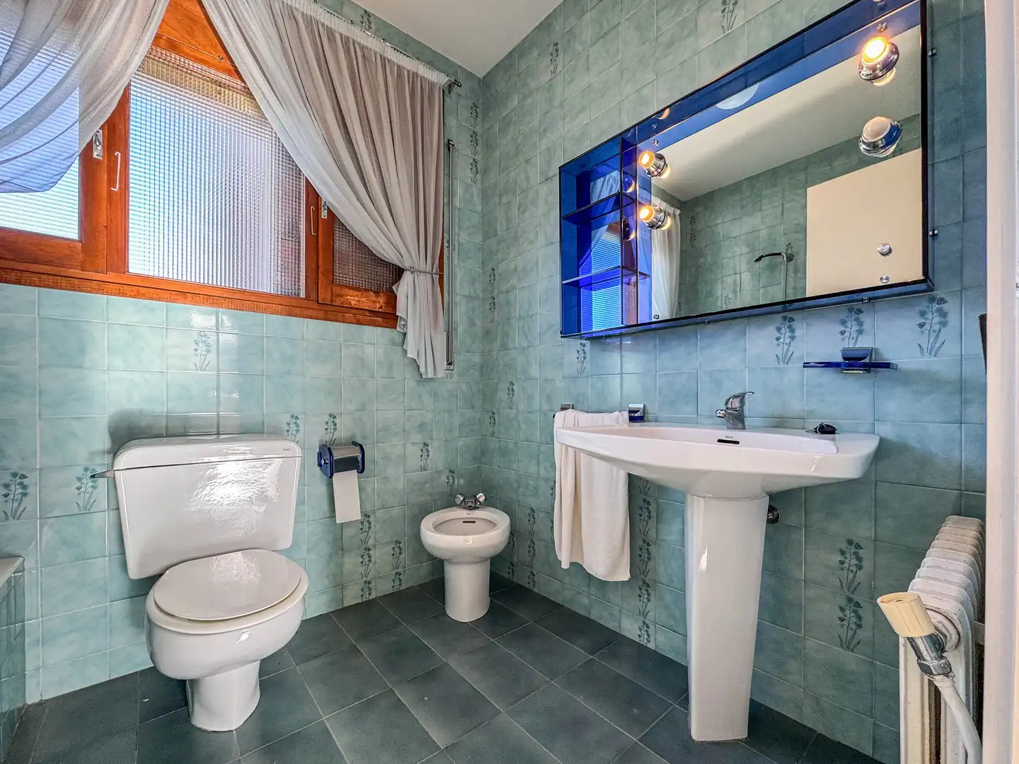 Detached house with terrace for sale in carrer Font de Nerola, imagen 23