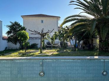 Terreno residencial en venta en Calle Girones