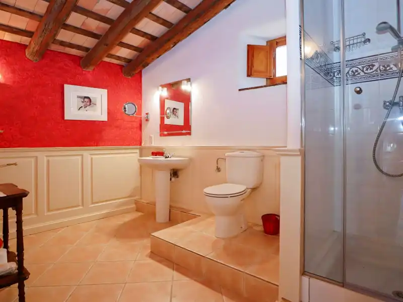 Casa amb piscina en venda a Cabanelles, imagen 20
