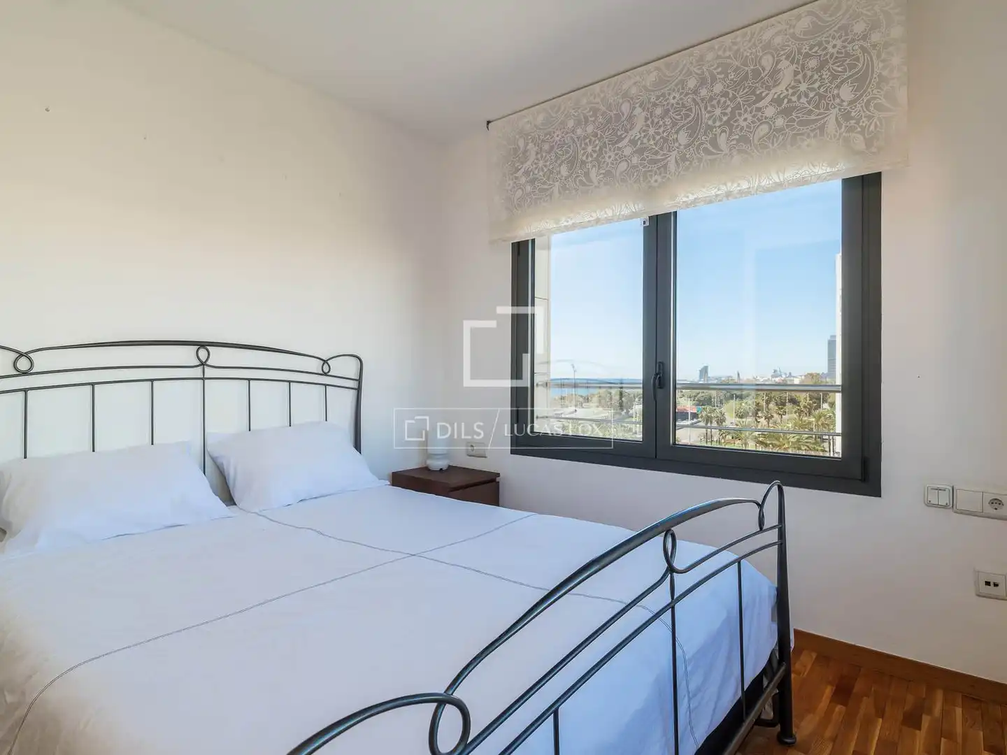 Habitación de Piso de alquiler en Barcelona con Aire acondicionado, Calefacción y Amueblado