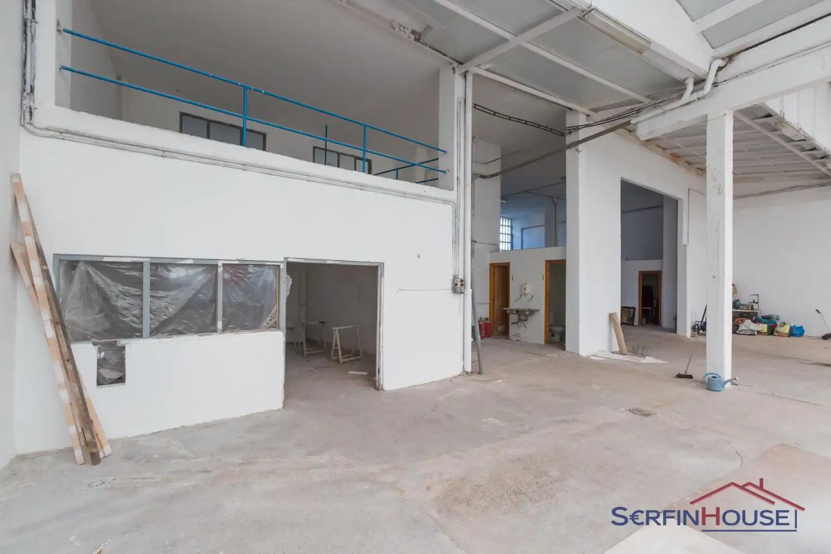 Fabrikhallen zum Verkauf in Santoña
