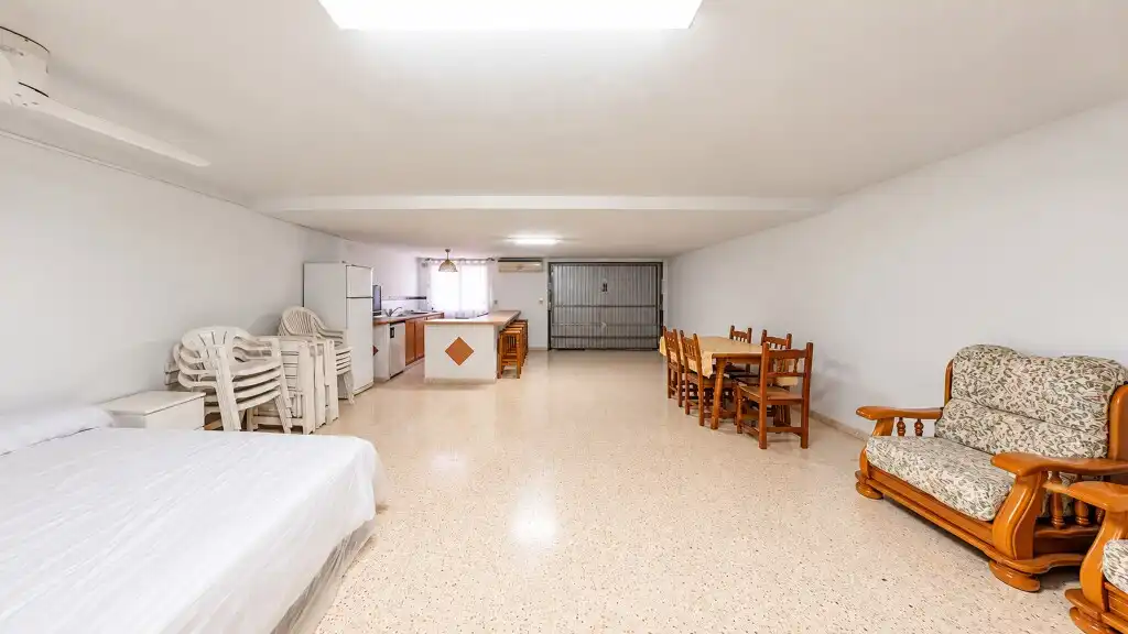 Casa adosada en venta en Vélez-Málaga con Amueblado