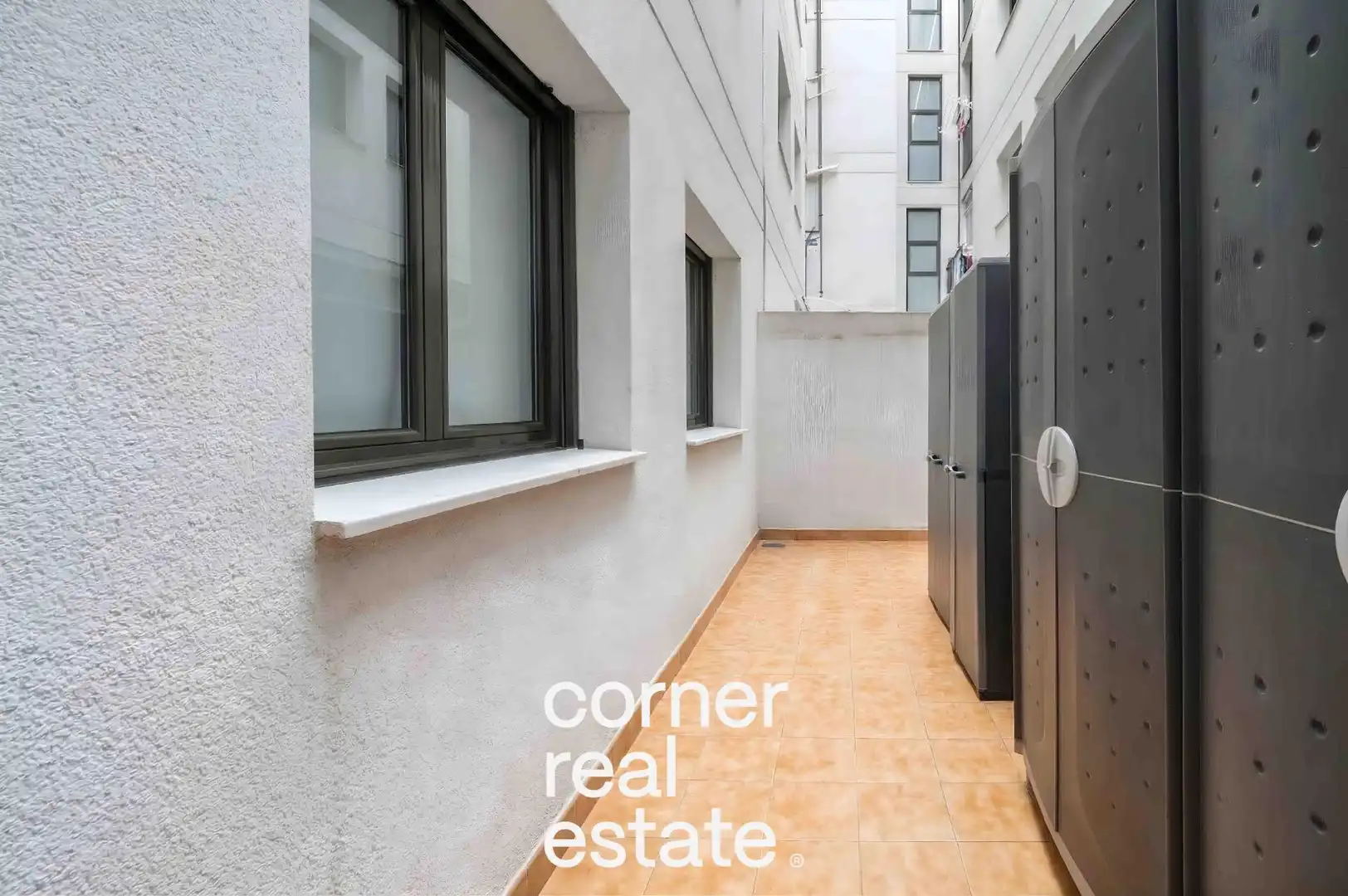 Exterior view of Ground floor for sale in Sant Cugat del Vallès  with Heating, Parquet flooring and Terrace