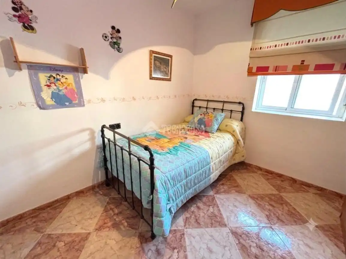 Bedroom of Houses for sale in Jódar  with Storage room and Balcony