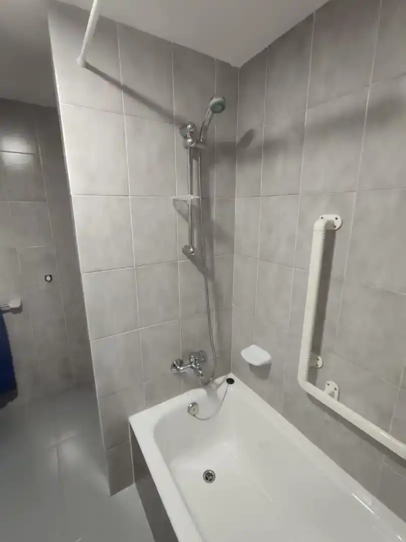 Bathroom of Flat for rent in Pollença  with Air Conditioner, Private garden and Furnished