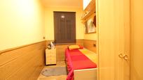 Bedroom of Flat for sale in  Barcelona Capital  with Air Conditioner