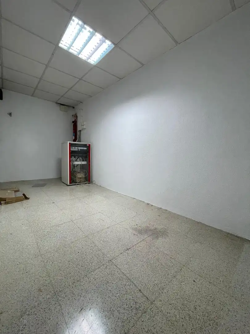 Oficina amb ascensor en venda a Centro Urbano, imagen 17