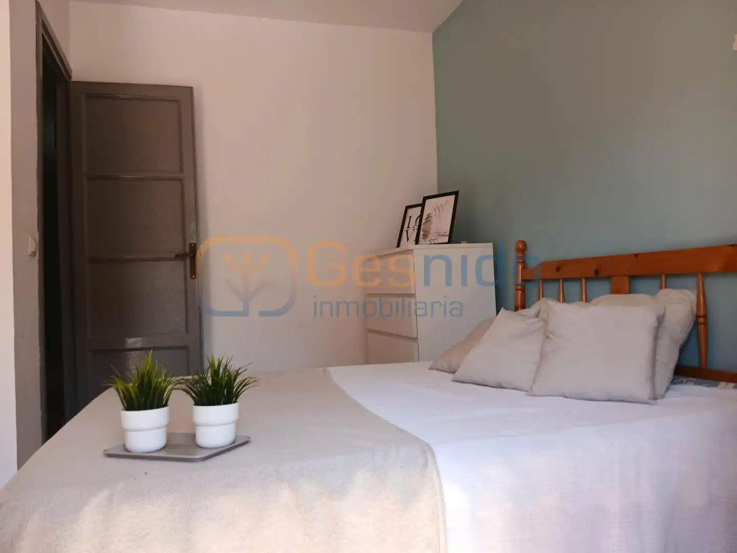 Habitación de Casa o chalet en venta en Prádena con Calefacción, Parquet y Terraza