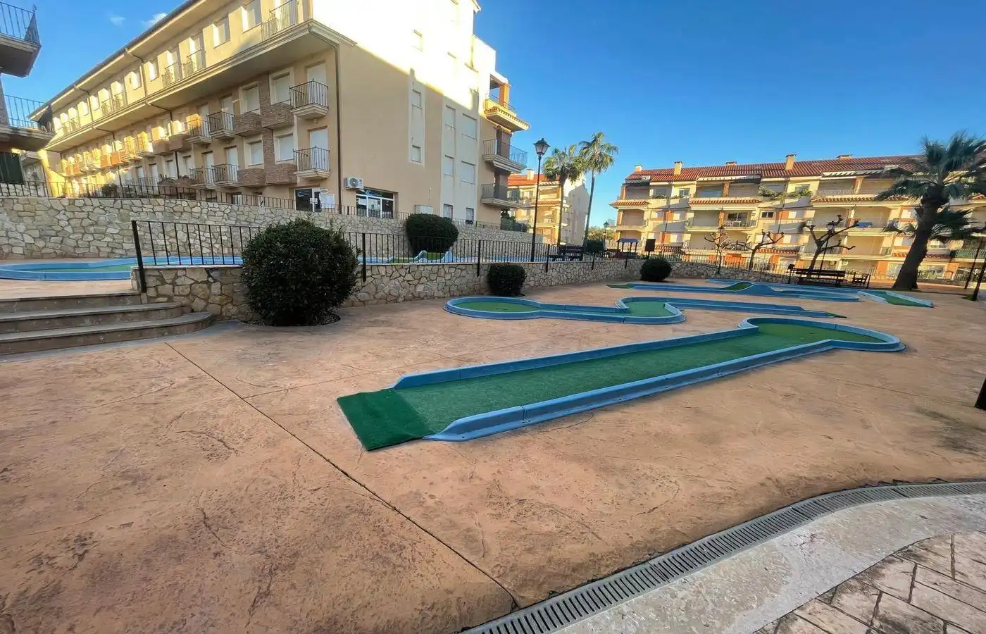Vista exterior de Apartamento en venta en Alcanar con Jardín privado, Terraza y Trastero