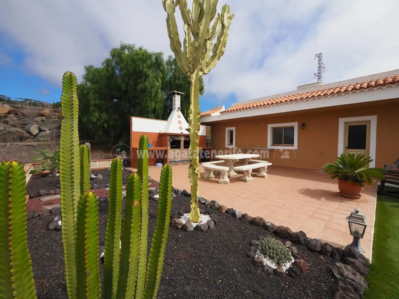 Country homes for sale in Casco Urbano