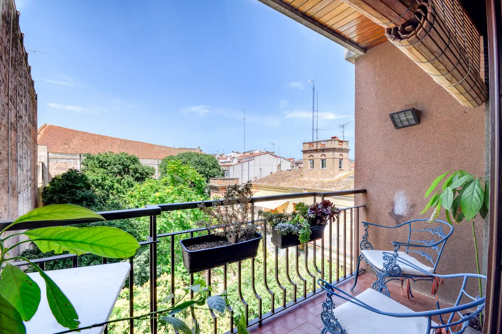 Terraza de Piso en venta en Figueres con Calefacción, Terraza y Amueblado